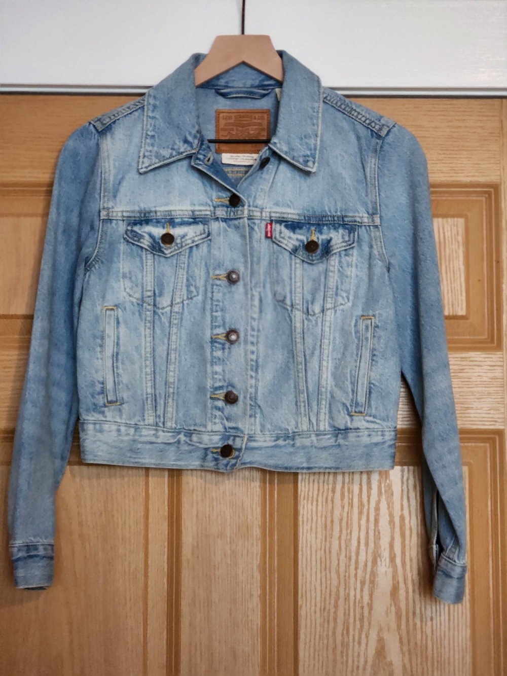 Levi's Light Blue Denim Trucker Jacket - Women's XS